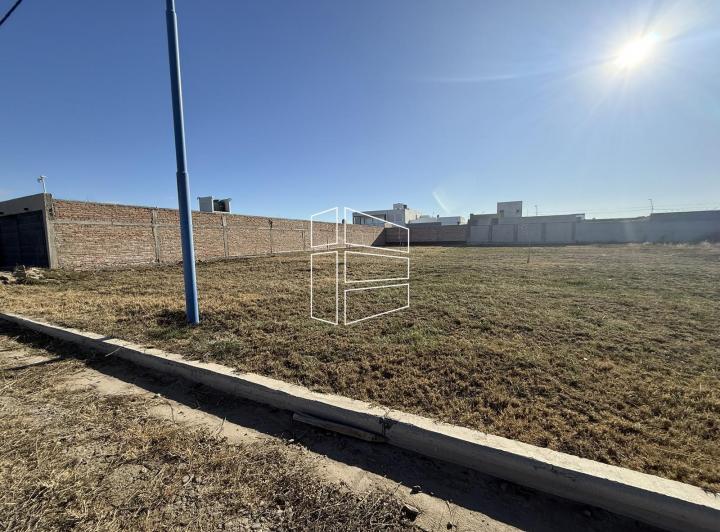 Terreno · 449m²