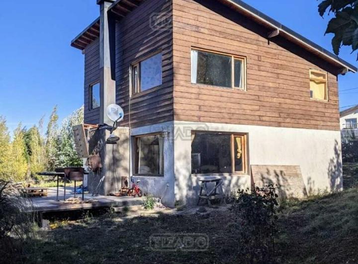 Casa · 131m² · 3 Ambientes · 1 Cochera