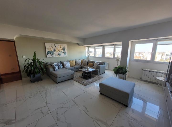 Departamento · 166m² · 6 Ambientes · 1 Cochera