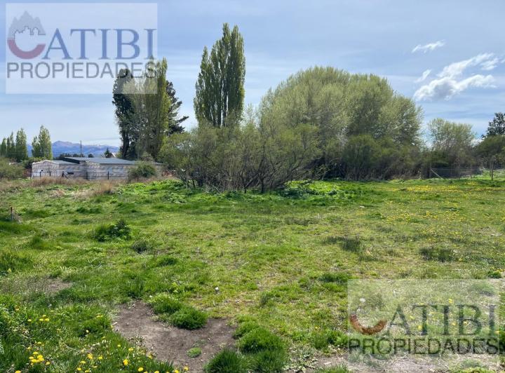Terreno · 834m²