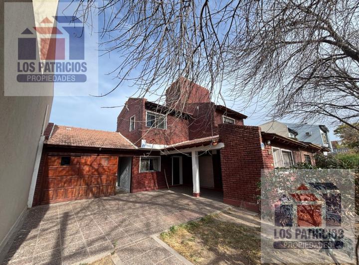 Casa · 162m² · 3 Dormitorios · 1 Cochera