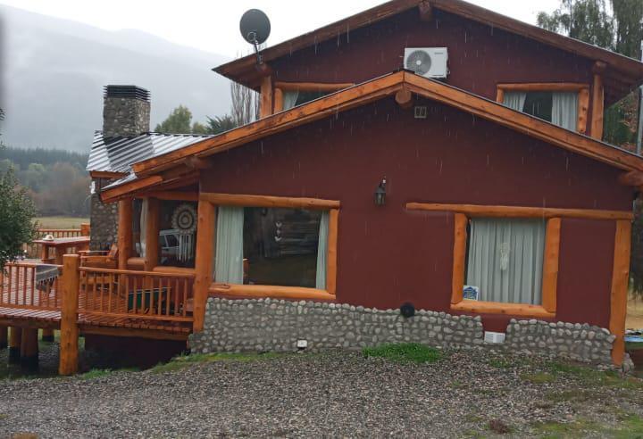 Campo · 250m² · 10 Ambientes