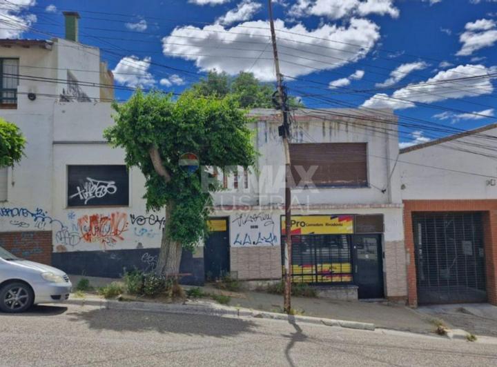 Local comercial · 148m²
