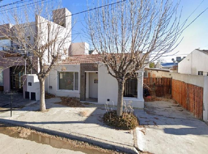 Casa · 173m² · 5 Ambientes · 1 Cochera