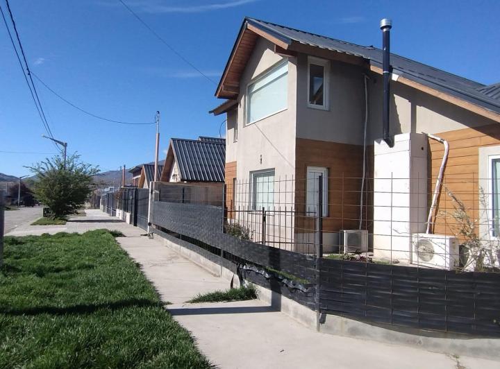 Casa · 210m² · 4 Ambientes · 1 Cochera