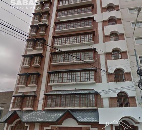Departamento · 5 Ambientes · 1 Cochera
