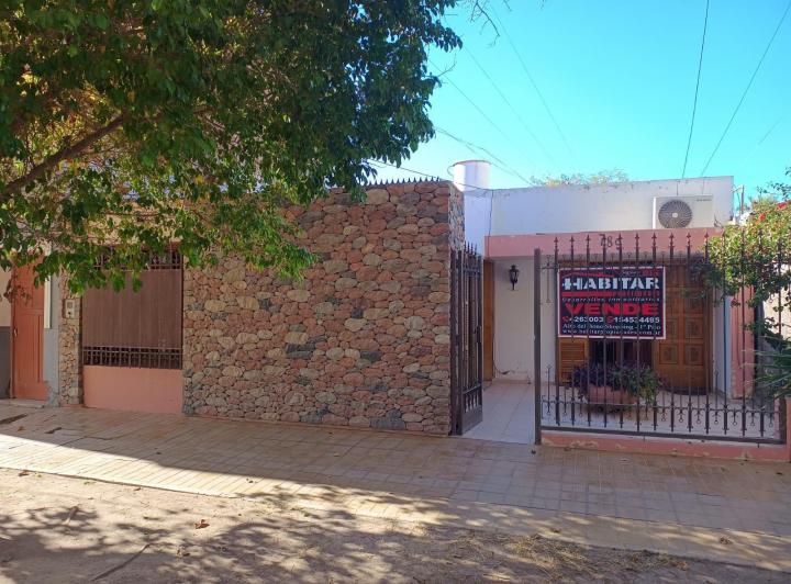Casa · 150m² · 7 Ambientes