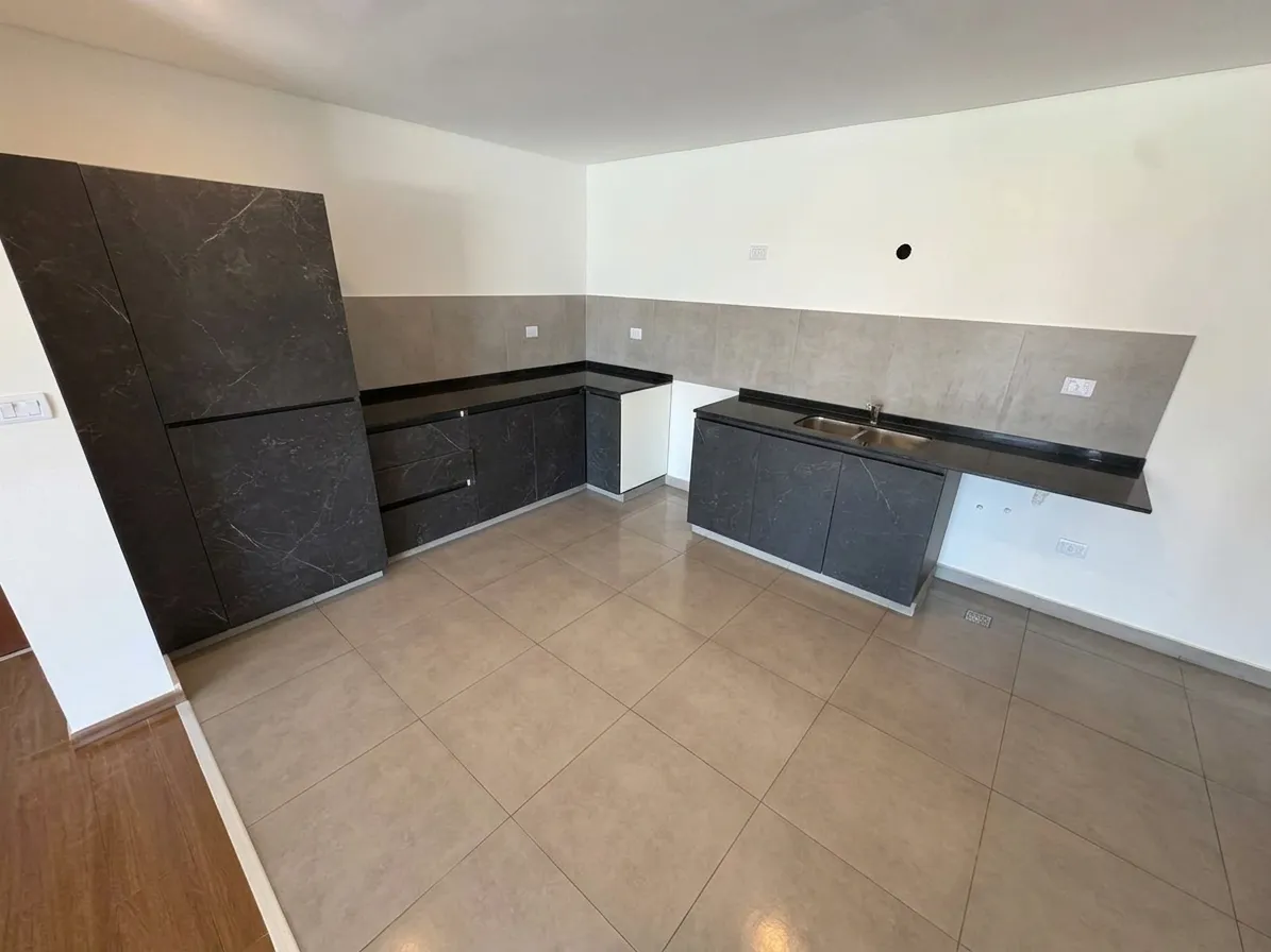 Hermoso Departamento en Valle del Golf!