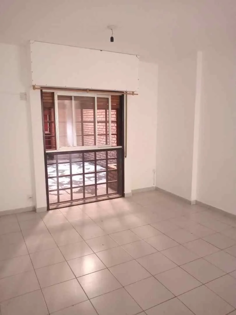 ALQuILO  monoamb. Nueva Cordoba
