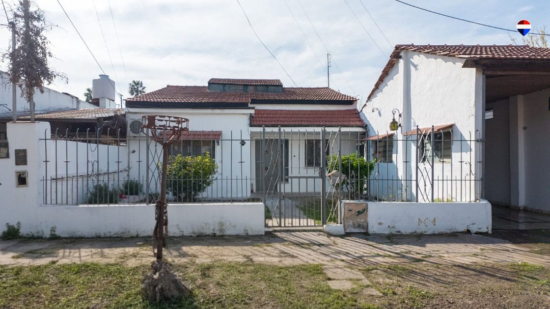 Casa 3 amb en venta en Temperley a Estrenar