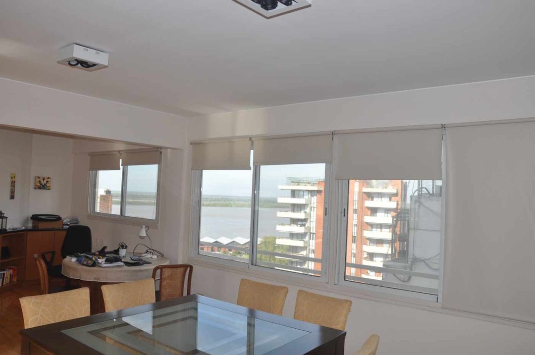 Laprida 585  Dpto con vista al rio - 3 dorm.