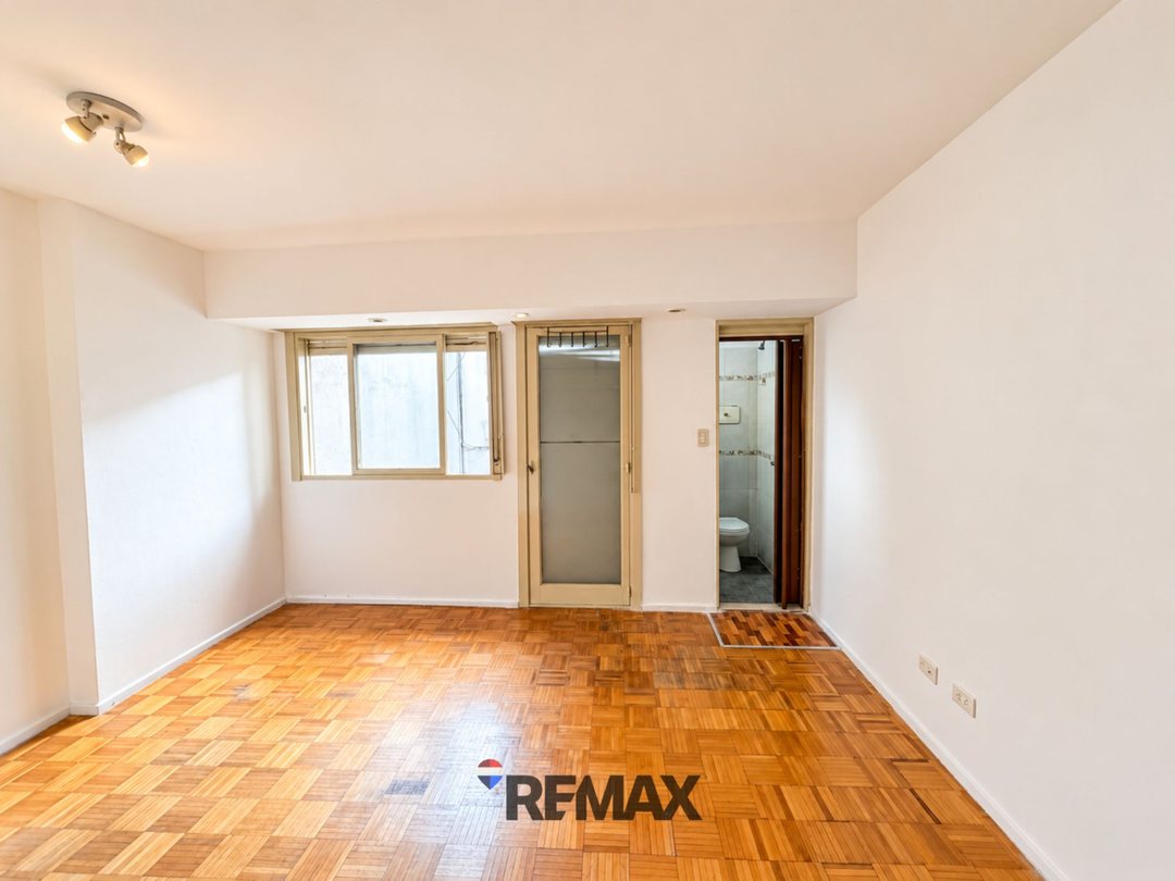 DPTO MONOAMBIENTE VENTA BALVANERA BALCON FRANCES