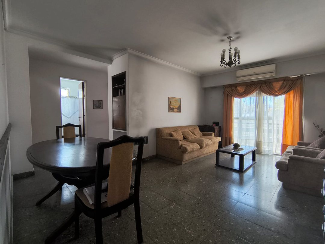 VENTA DEPARTAMENTO 3 AMBIENTES CON BALCON V LURO