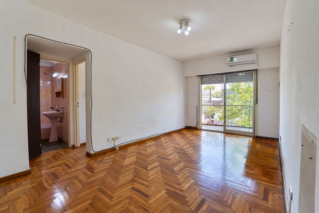 VENTA DEPARTAMENTO 2 AMB EN PATERNAL CON BALCON