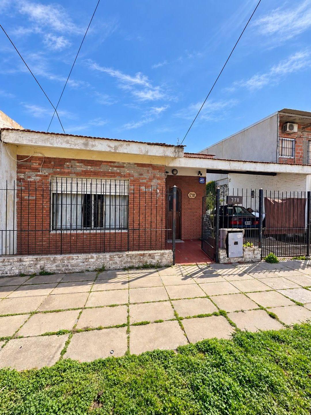 VENTA CASA 3 AMBIENTES MERLO