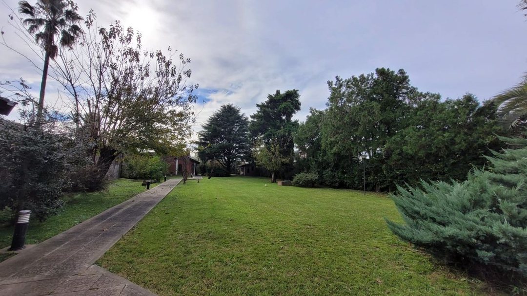 VENTA LOTE - HURLINGHAM - desarrollo multifamiliar