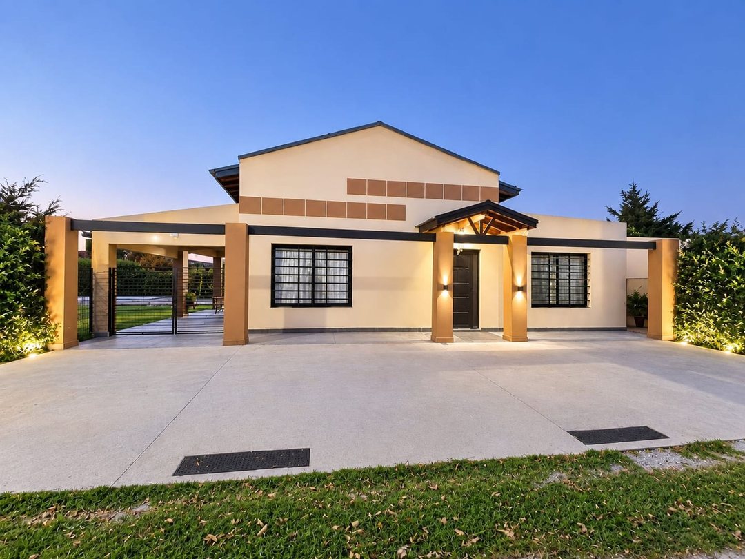 Casa quinta en venta APTO BANCO en La Hermosura