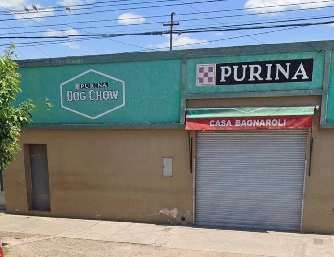 Galpón sobre Av. Peñaloza
