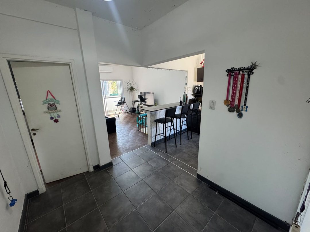 VENTA PH 3 AMBIENTES CIUDADELA TRES DE FEBRERO