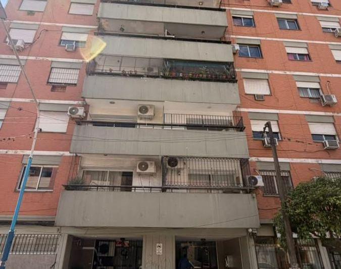 Departamento · 77m² · 4 Ambientes