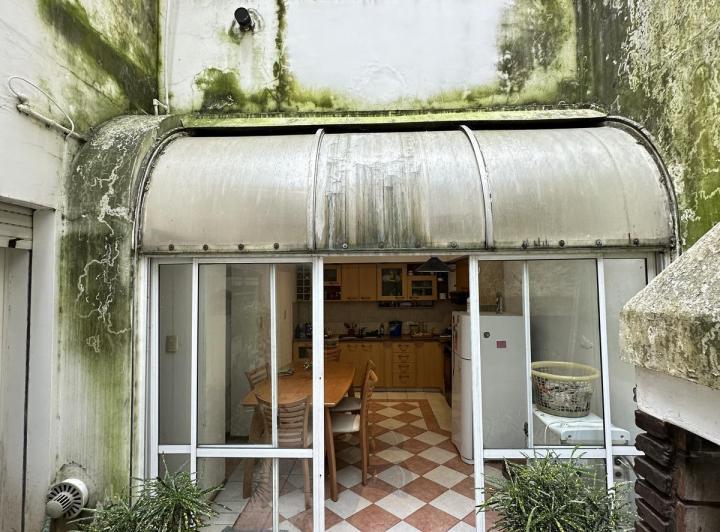 Casa · 180m² · 4 Ambientes · 1 Cochera