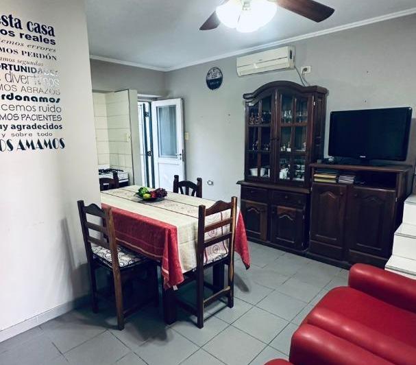 Casa · 101m² · 3 Ambientes · 2 Cocheras