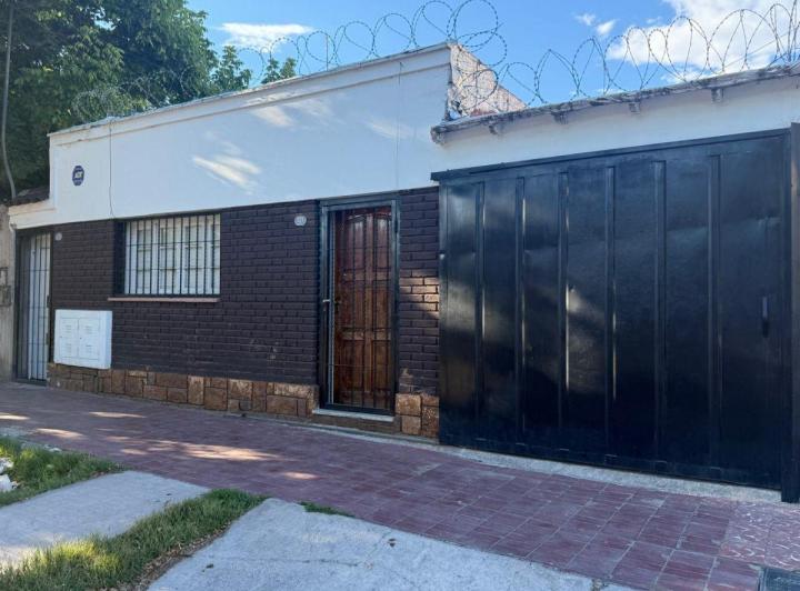 Casa · 120m² · 6 Ambientes