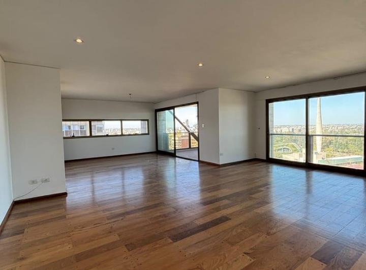 Departamento · 200m² · 5 Ambientes
