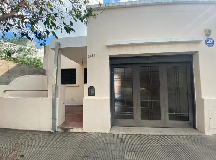 Casa · 121m² · 3 Ambientes · 1 Cochera