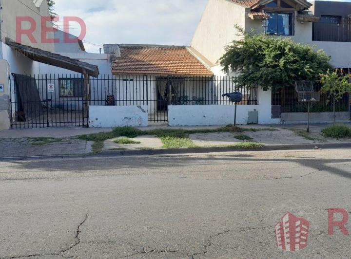 Casa · 110m² · 4 Ambientes · 1 Cochera