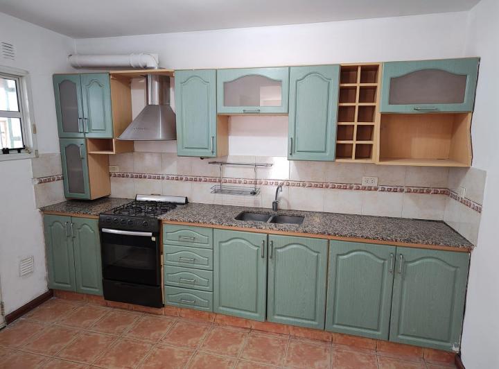 Casa · 110m² · 4 Ambientes · 1 Cochera