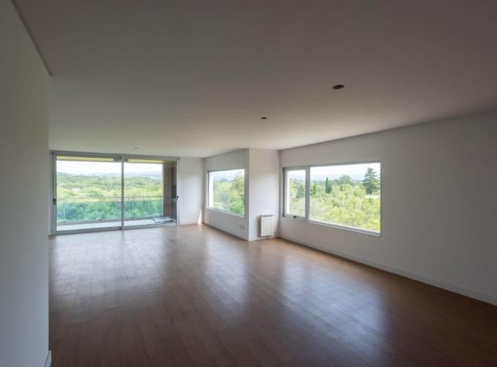 Departamento · 300m² · 9 Ambientes · 2 Cocheras