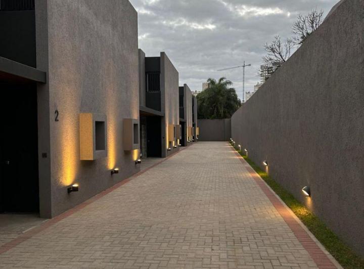 Casa · 125m² · 8 Ambientes · 1 Cochera