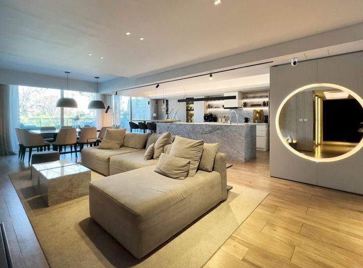 Departamento · 230m² · 8 Ambientes · 3 Cocheras