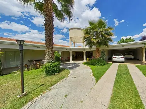 Casa en Venta en Chacras de Coria, Luján de Cuyo