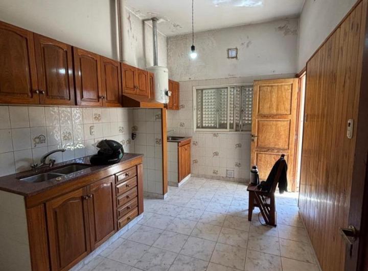 Casa · 122m² · 4 Ambientes · 1 Cochera