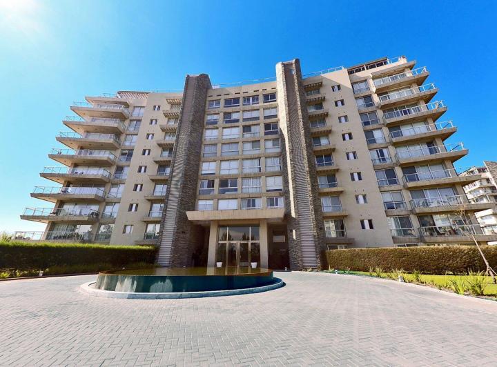 Departamento · 200m² · 6 Ambientes · 4 Cocheras