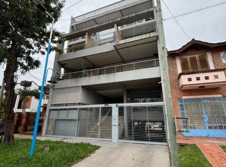 Departamento · 45m² · 2 Ambientes · 1 Cochera