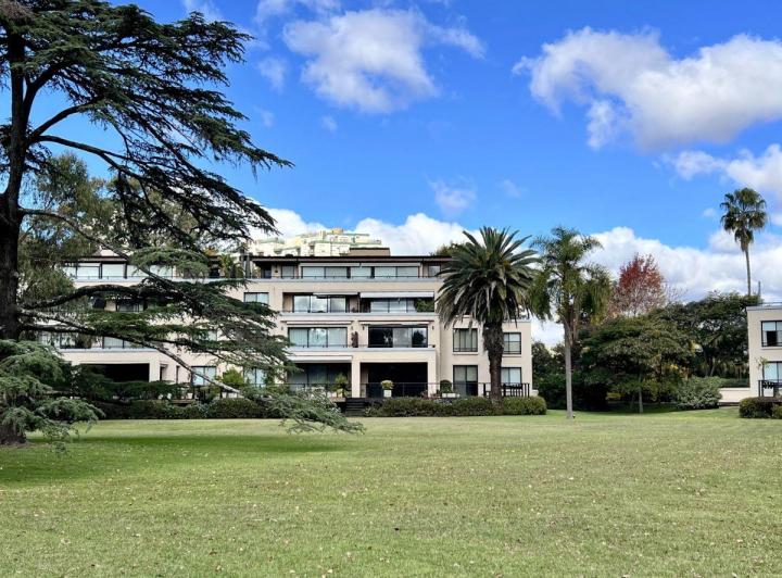 Departamento · 130m² · 3 Ambientes · 2 Cocheras