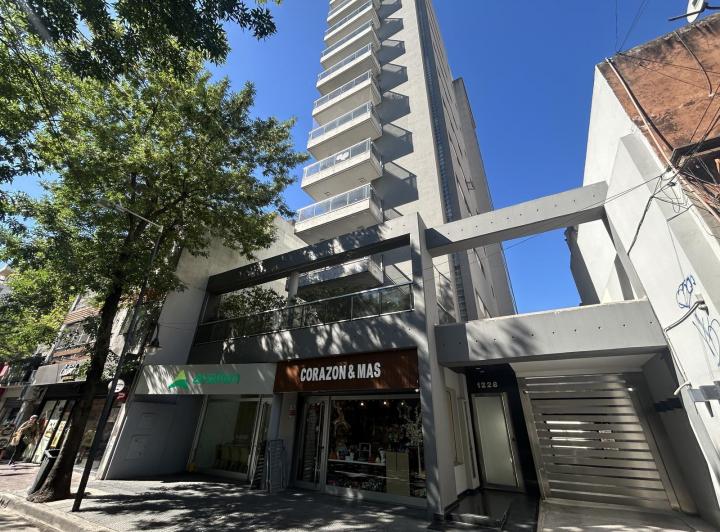 Departamento · 160m² · 4 Ambientes · 2 Cocheras