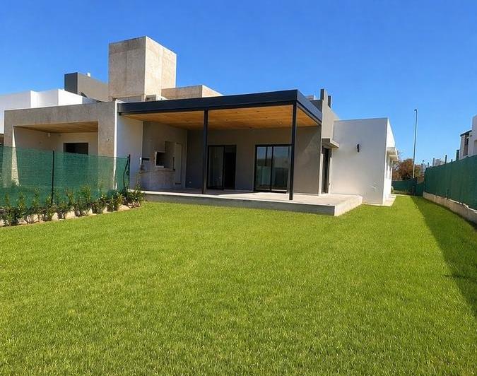 Casa · 135m² · 3 Dormitorios