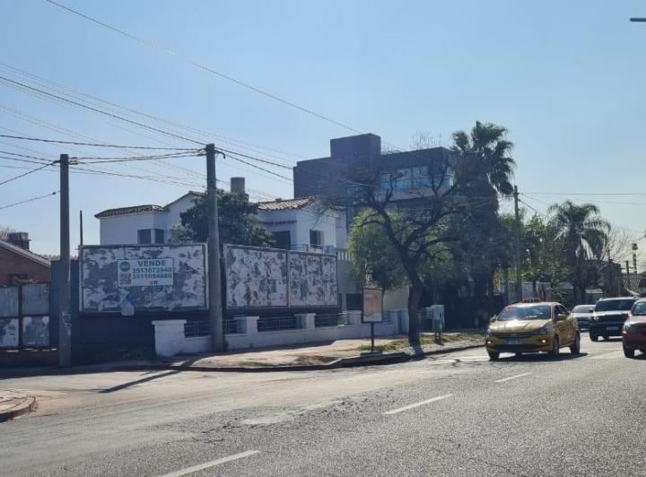 Casa · 200m² · 3 Ambientes