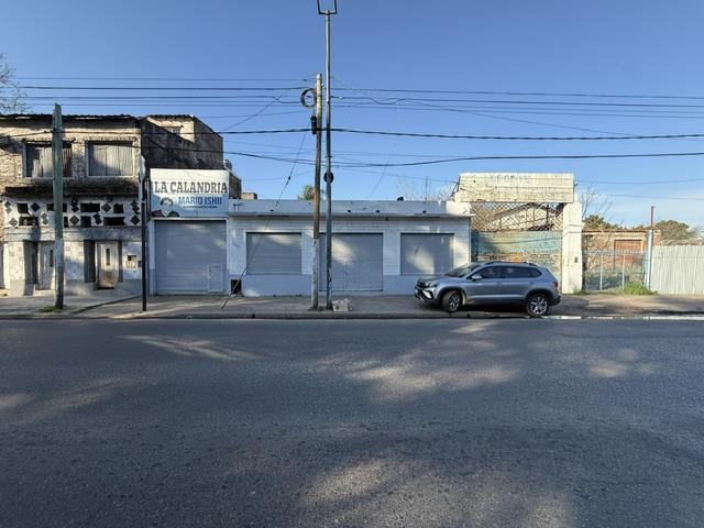 Terreno · 954m²