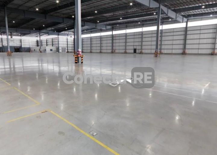 Depósito · 1800m²