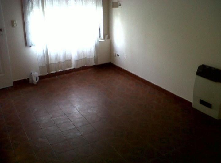 Casa · 60m² · 3 Ambientes · 2 Cocheras