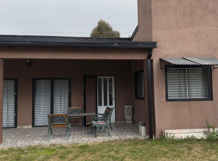 Casa · 90m² · 2 Ambientes
