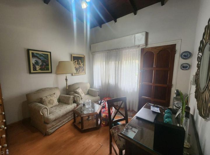 Casa · 166m² · 3 Ambientes · 1 Cochera