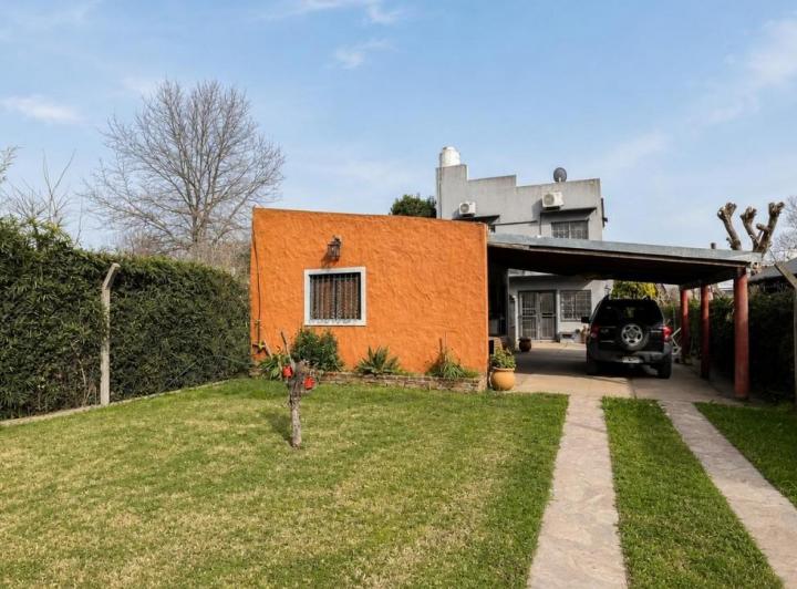 Casa · 126m² · 5 Ambientes · 2 Cocheras