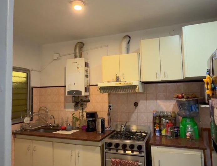 Casa · 280m² · 5 Ambientes · 2 Cocheras