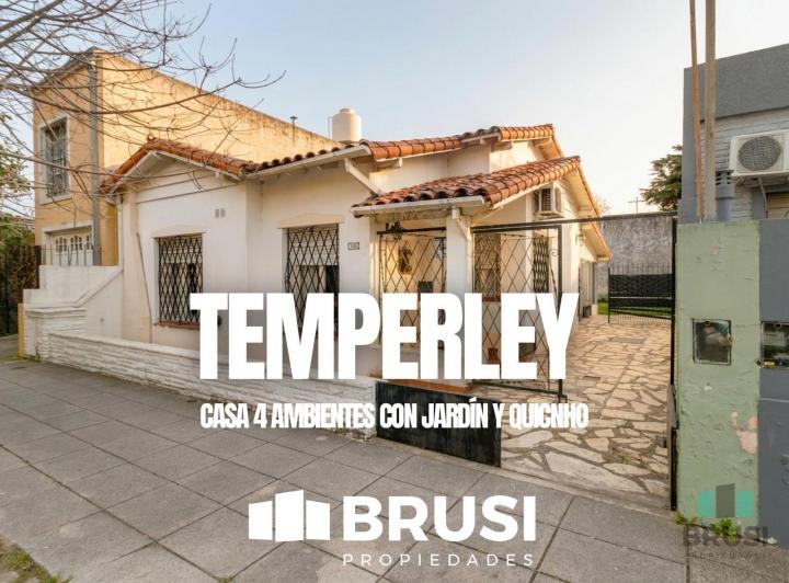 Casa · 70m² · 4 Ambientes · 1 Cochera